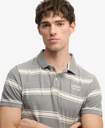 T-Shirt Superdry & Co en gris