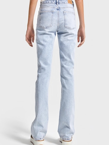 IT'S BASIC Regular Jeans 'Straight High Rise Jeans' in Blauw