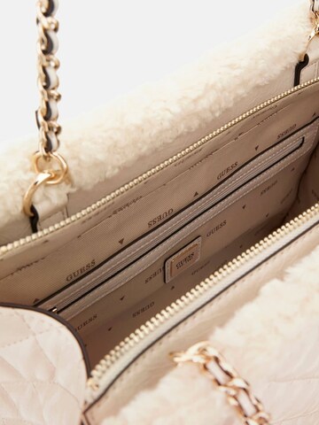 GUESS Schultertasche 'Cristi' in Beige