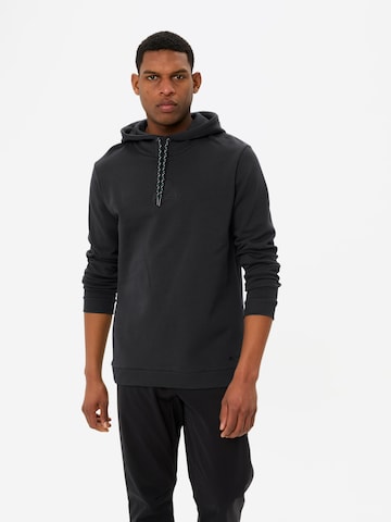 VAUDE Sportsweatshirt 'Manukau' in Zwart: voorkant