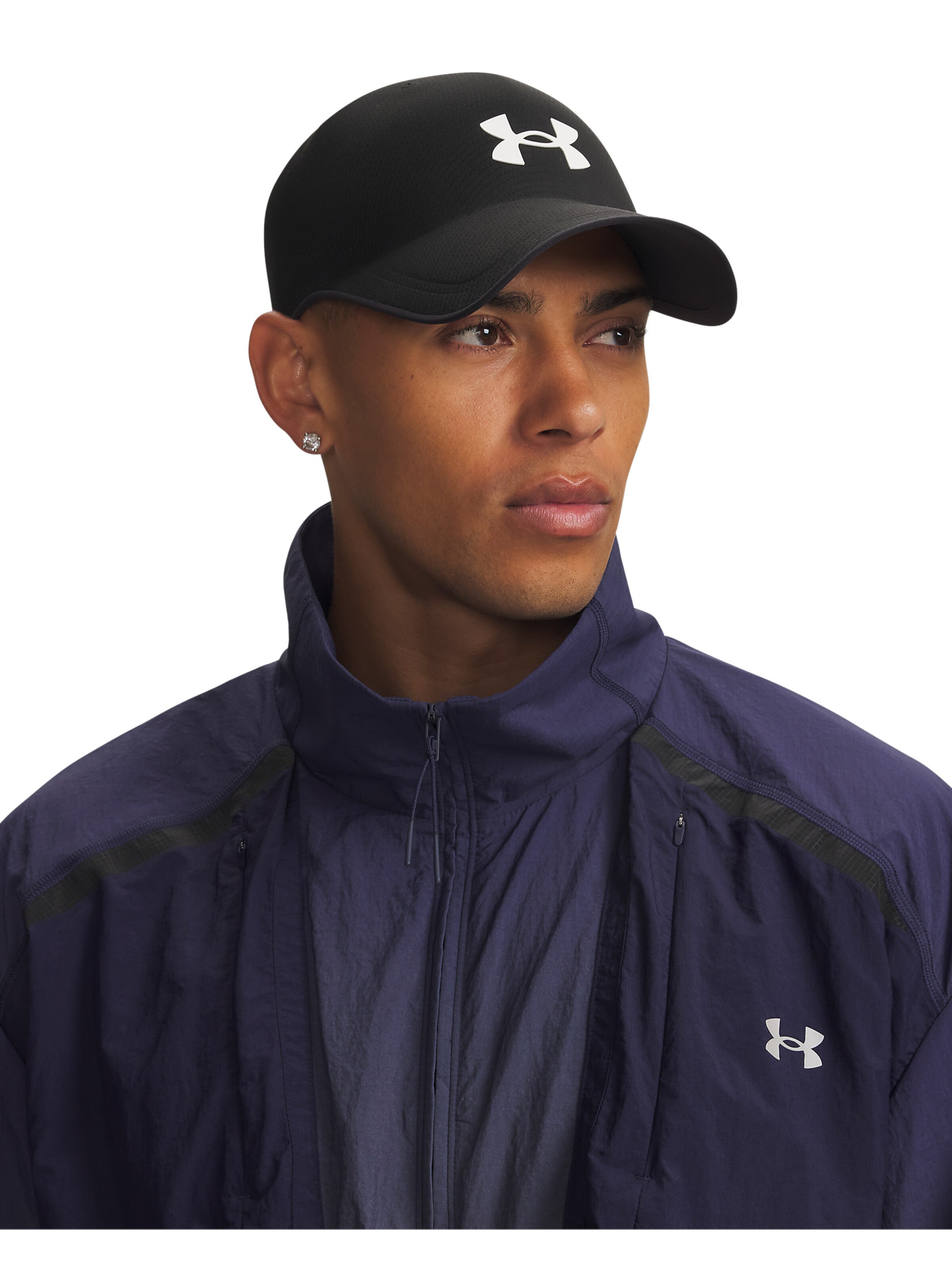 UNDER ARMOUR Athletic Cap in Black: front