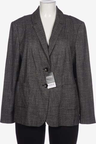 Betty Barclay Blazer in 4XL in Black: front