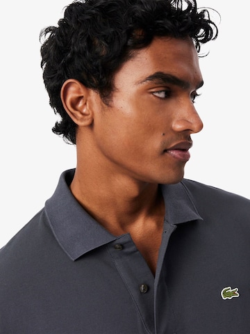 LACOSTE Polo in Grau