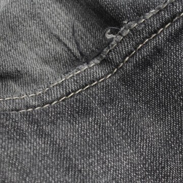 HUGO Jeans 31 in Schwarz