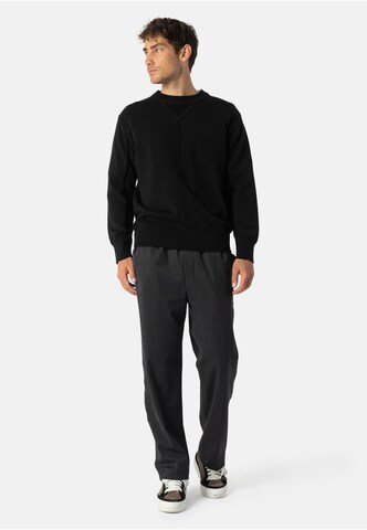 Pullover 'Tassano' di Elias Rumelis in nero