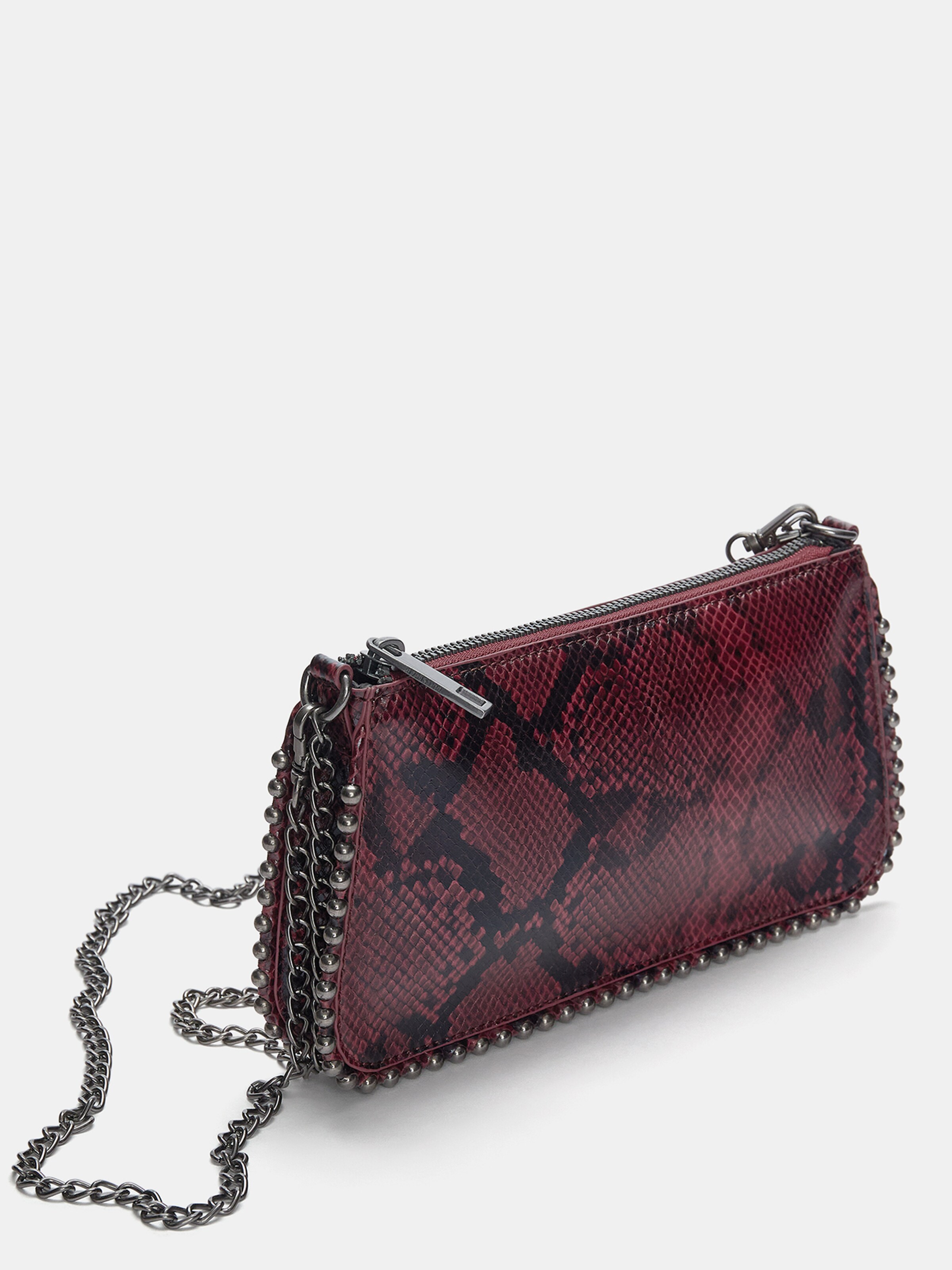 Pull Bear Shoulder bag in Wine Red ABOUT YOU