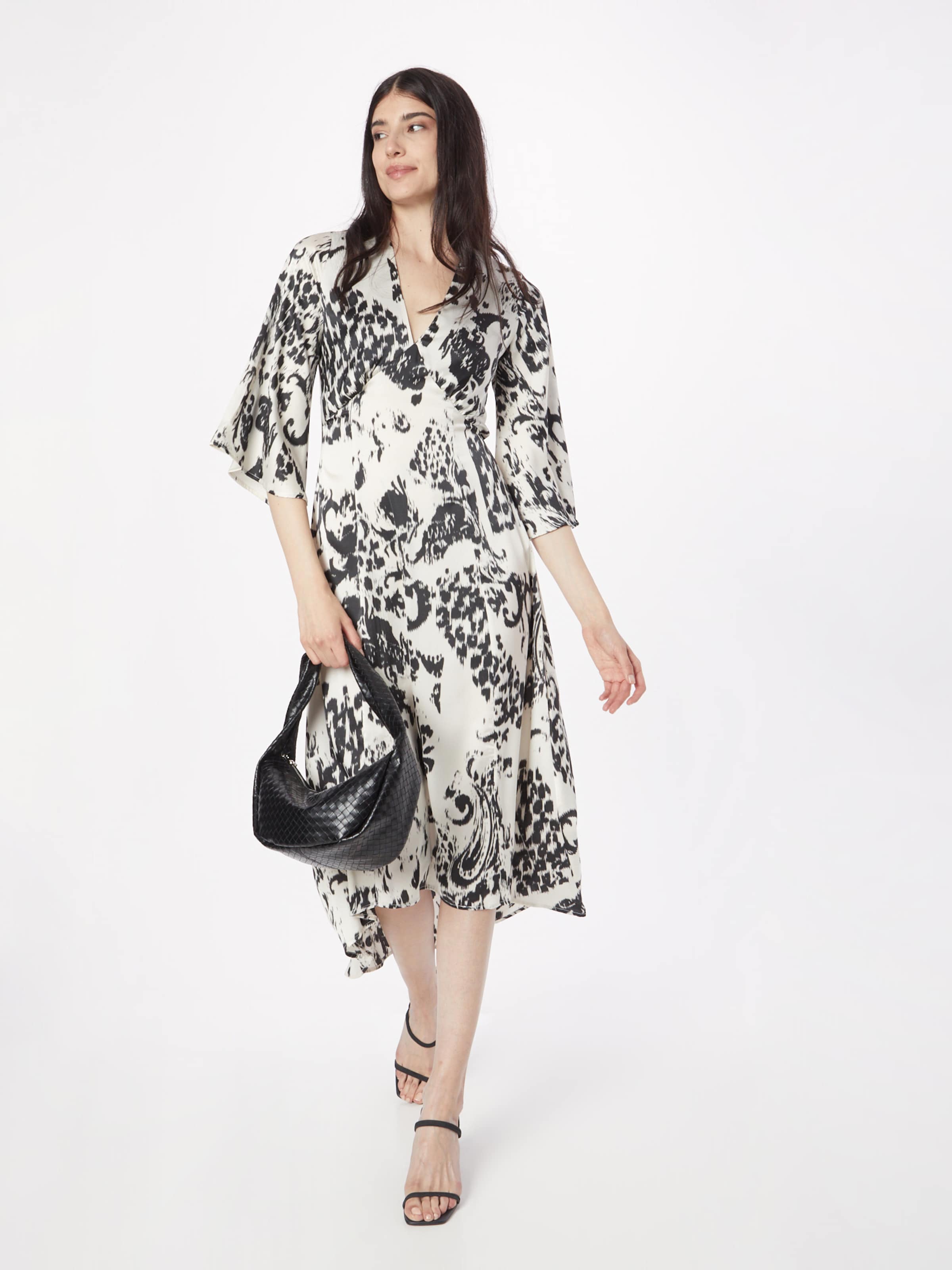 AX Paris Plus size fashion for women Buy online ABOUT YOU