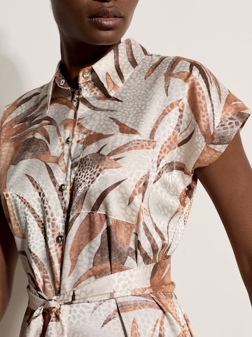 Robe ' ' Apricot en argent
