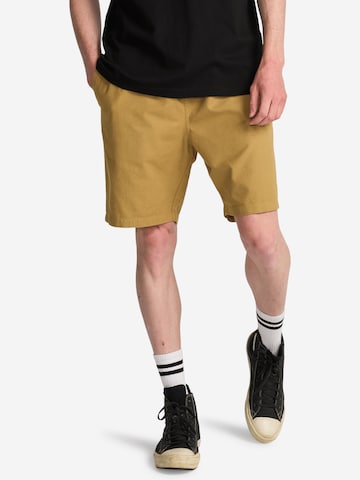 žalia BILLABONG Standartinis Sportinės kelnės 'Larry': priekis