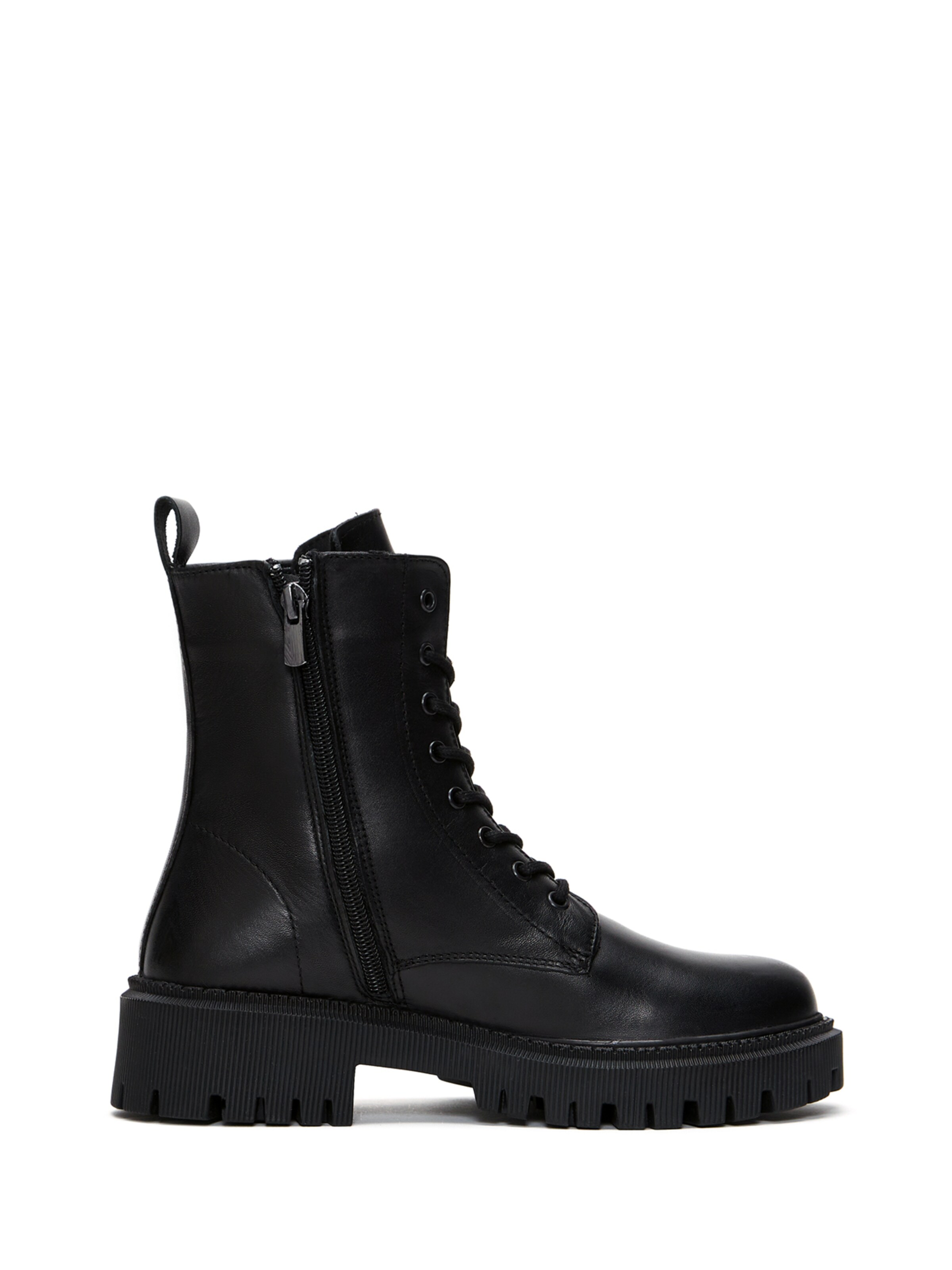 Derimod Lace-up bootie in Black