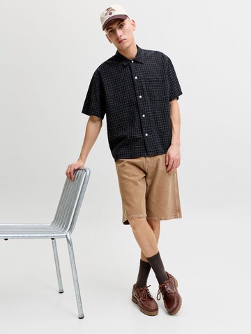 JACK & JONES Baggy Jeans 'JJAlex' in Bruin