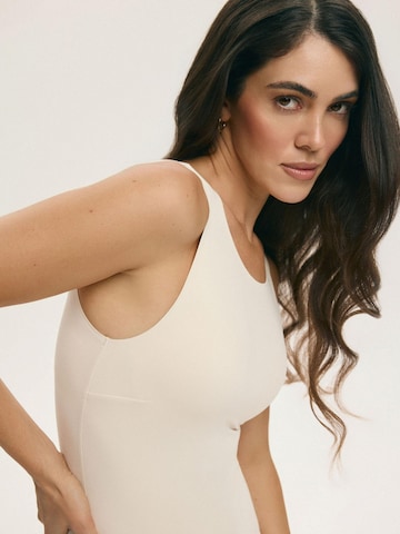 Body 'Body Cleary, integrierte Softcups, verstellbare Träger' di ESOTIQ in beige