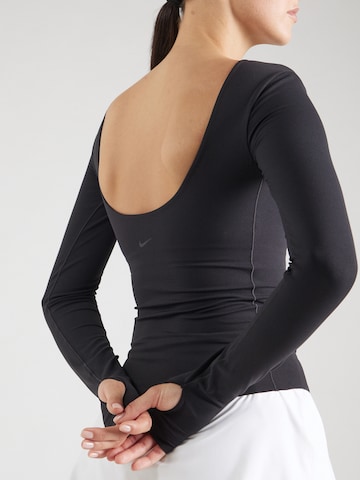 NIKE Funktionsbluse 'ZENVY' i sort
