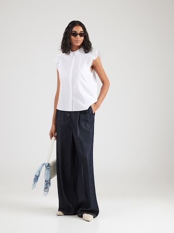 BOSS Halenka 'Balvana' – bílá