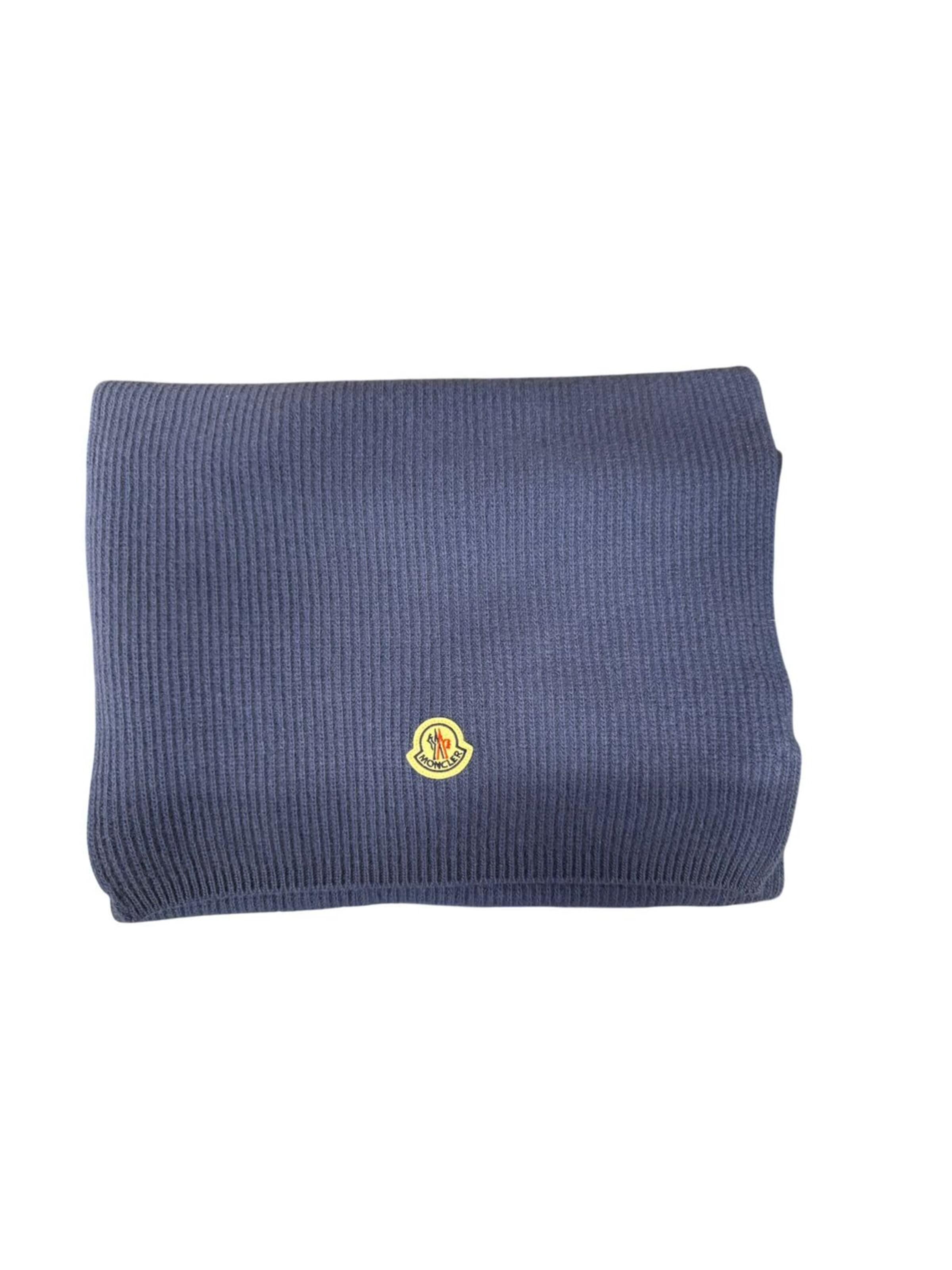 MONCLER Scarf in Blue: front