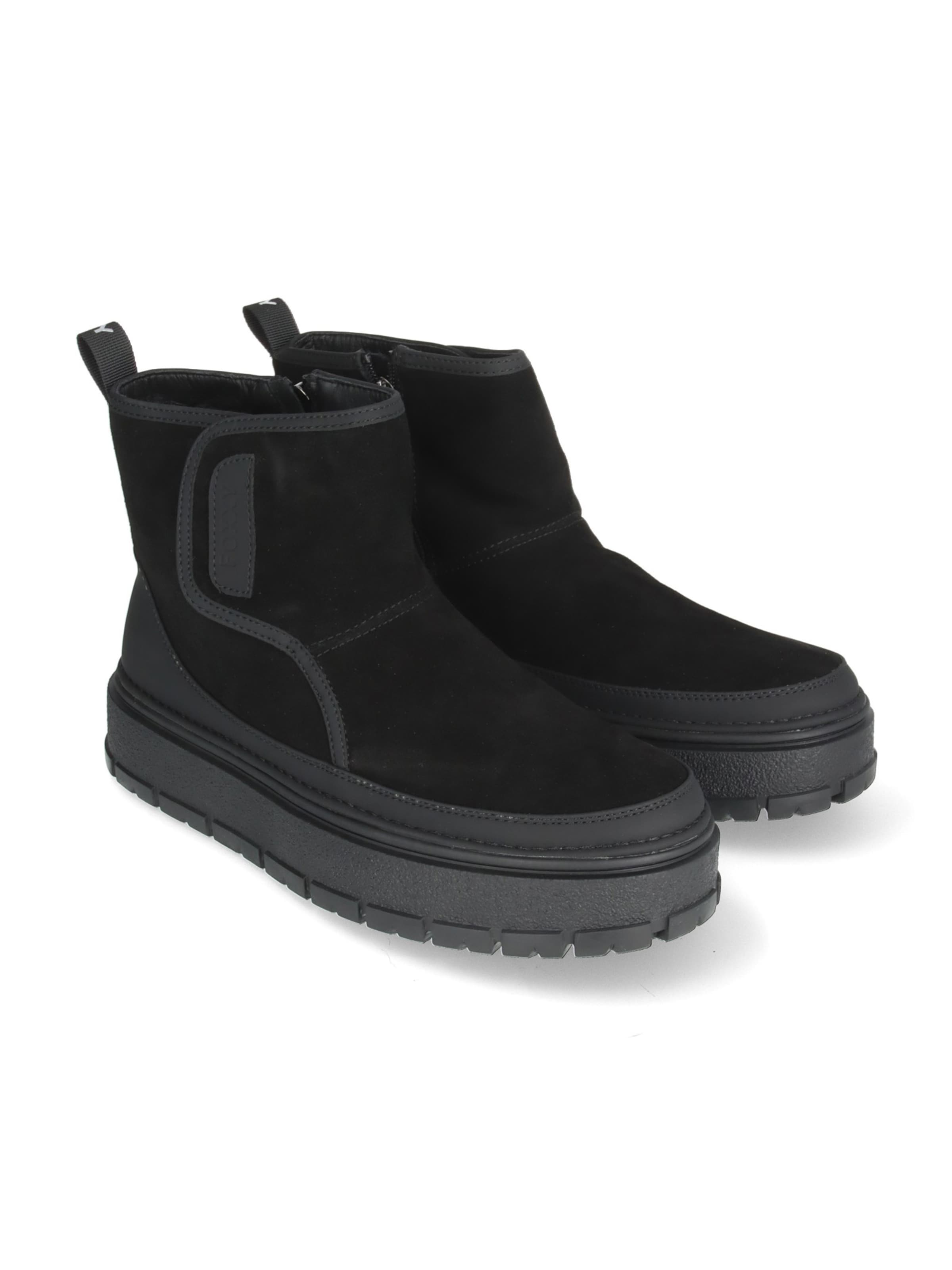 FOXXY Boots in Black: front