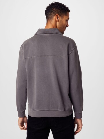 WEEKDAY Sweatshirt 'Clark' in Grau