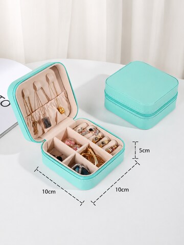 MEVYRA Jewelry Storage in Blue: front