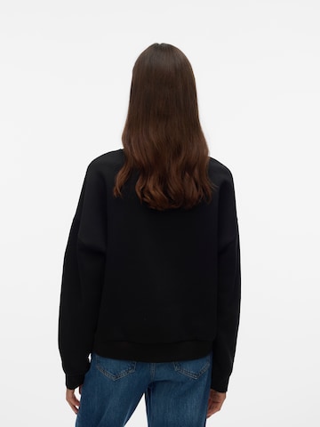 VERO MODA Sweatshirt in Black