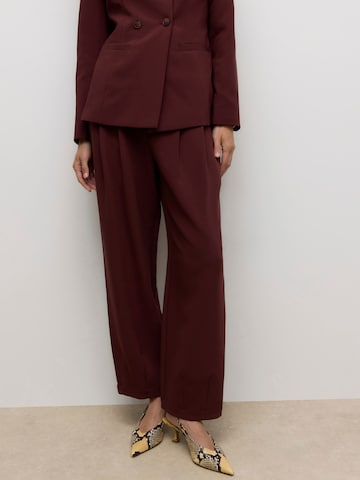 VERO MODA Wide leg Bandplooibroek 'AWVIVICA' in Lila: voorkant