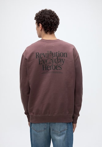 Revolution Μπλούζα φούτερ σε λιλά: μπροστά