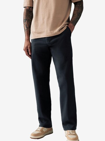 Loosefit Pantaloni chino di Next in blu: frontale