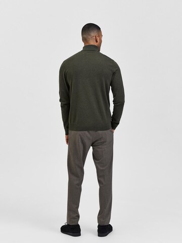 SELECTED HOMME Regular Fit Pullover 'Berg' in Grün