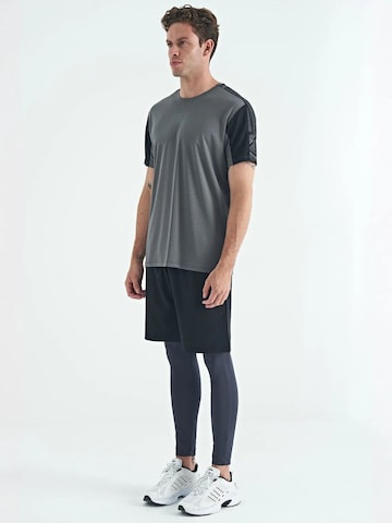 Skinny Pantalon de sport Tommy Life en noir