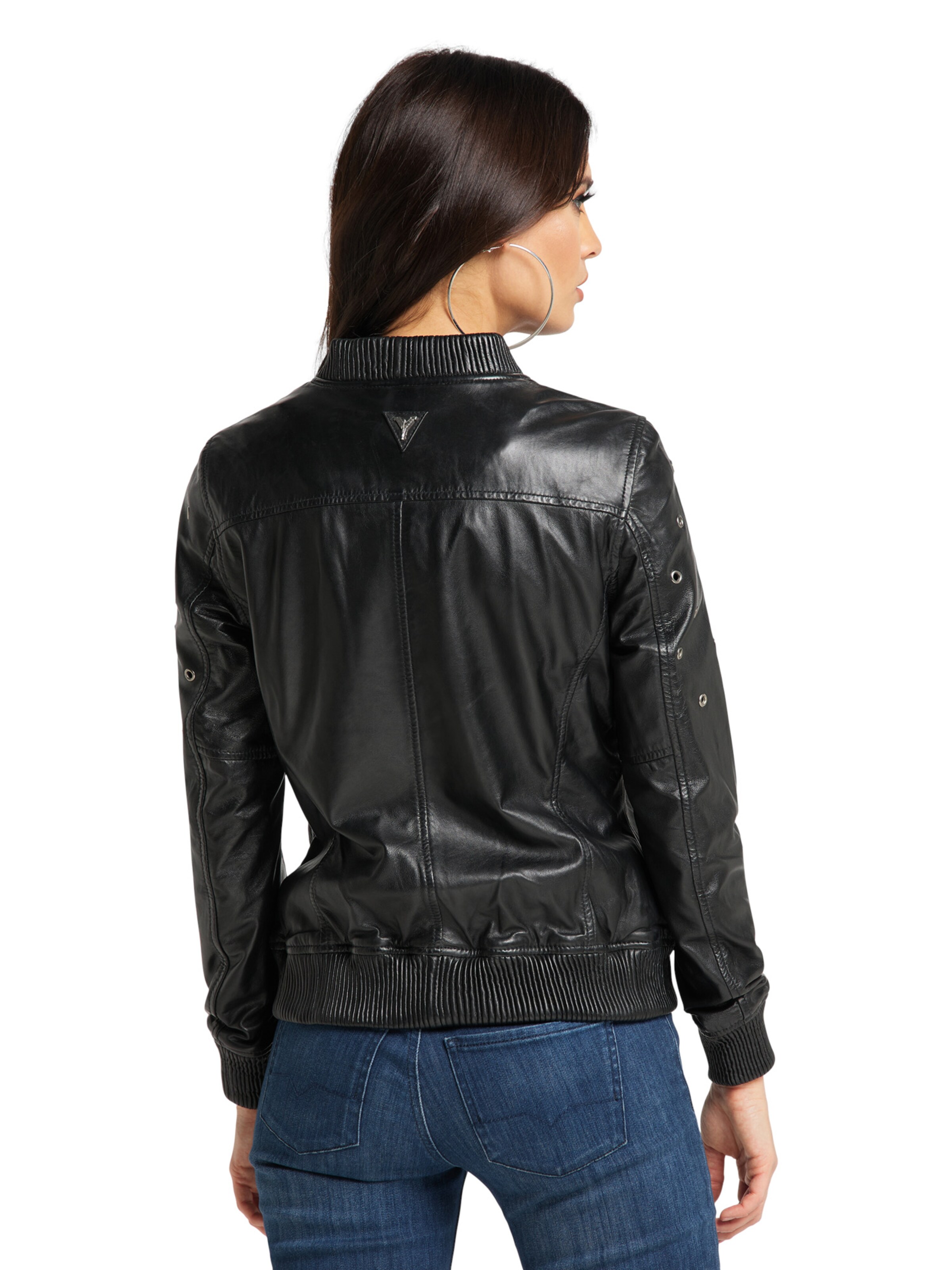 Carlo Colucci Scarf ' Caldera ' in Black