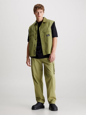 Regular Pantalon cargo Calvin Klein Jeans en vert