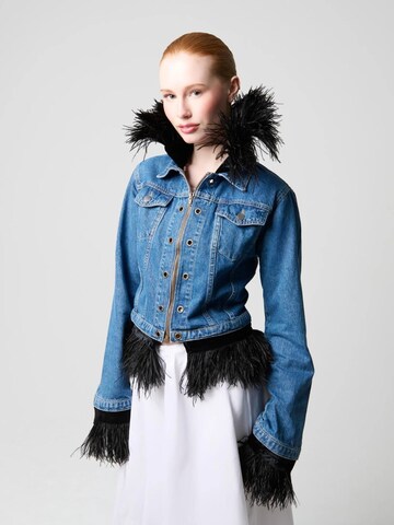 Fenice Between-Season Jacket 'DenimFeatherChic' in Black: front