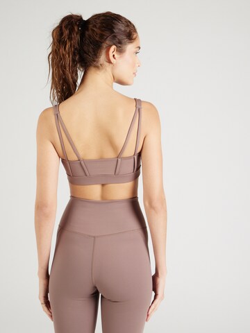 Girlfriend Collective Bustier Sport-BH 'ANDY' in Braun