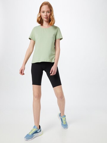 Casall Performance Shirt in Green