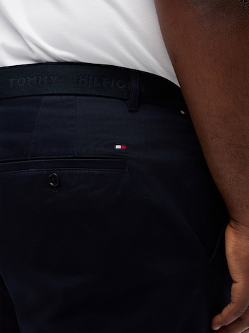 Tommy Hilfiger Big & Tall Normalny krój Chinosy 'Denton' w kolorze niebieski