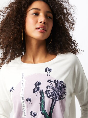 LIEBLINGSSTÜCK Shirt 'Danina' in Weiß