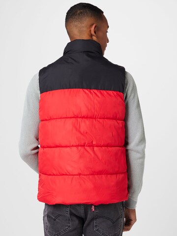 Gilet 'CHILI' JACK & JONES en rouge