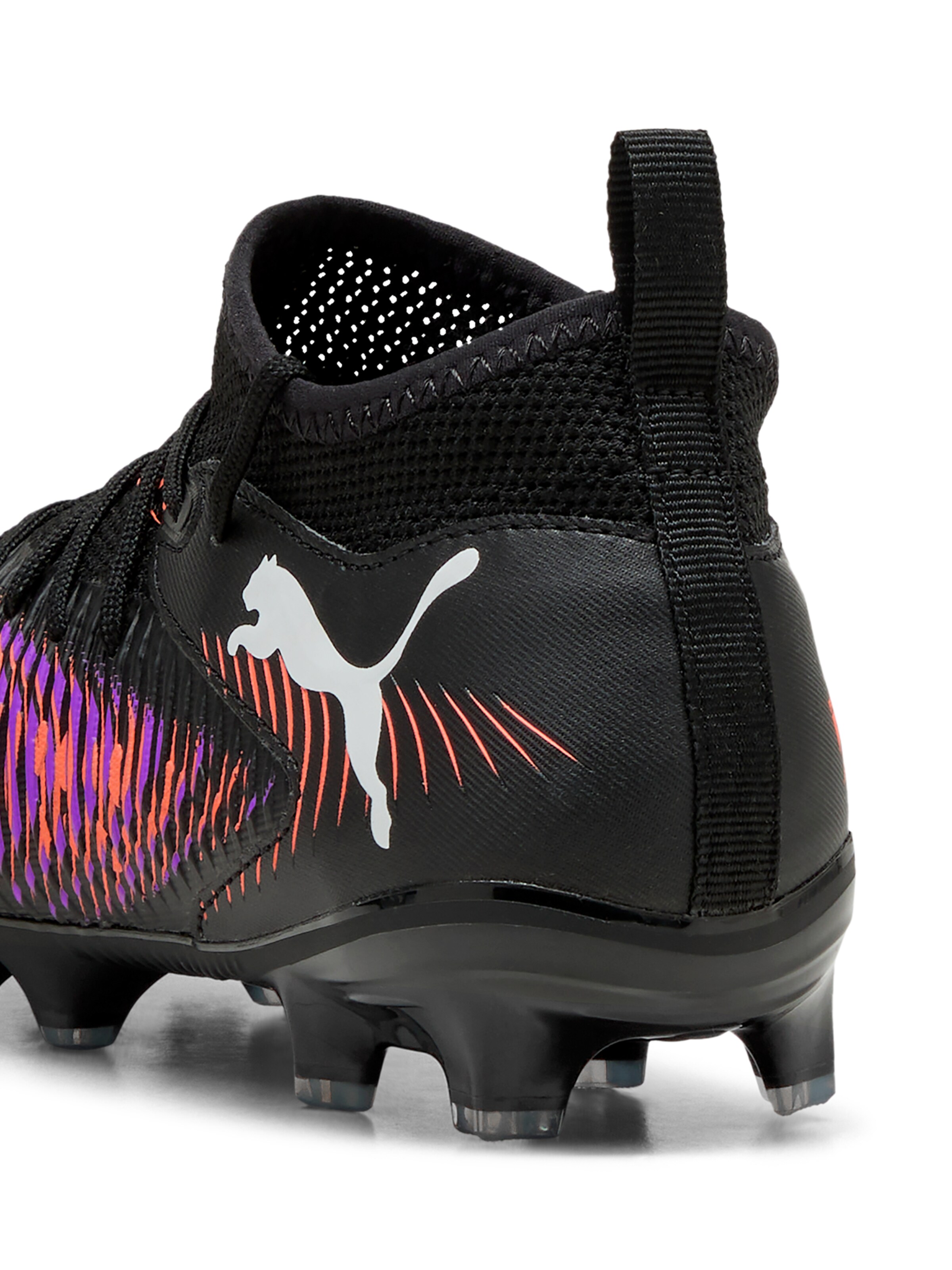 melns PUMA Sporta apavi 'Future 8 Match'