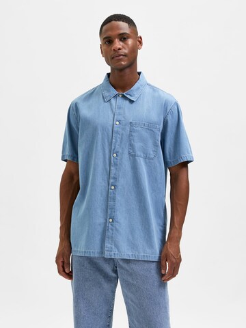 SELECTED HOMME Comfort fit Button Up Shirt 'Mario' in Blue: front