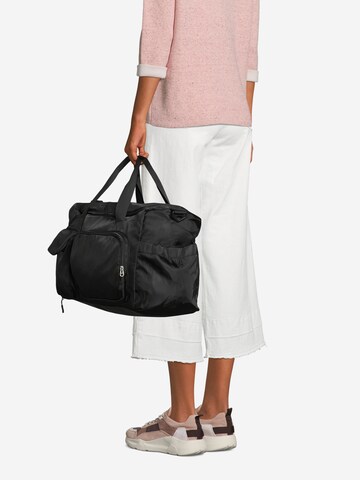 ABOUT YOU Sports bag 'Cassandra' in Black