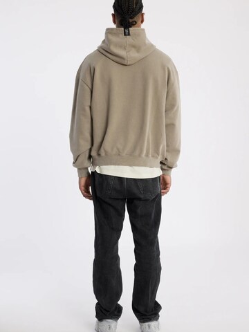 YSPT Studio Sweatshirt 'DESERT' in Beige