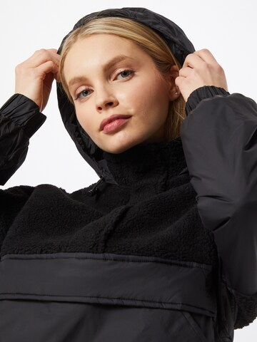 Urban Classics Between-season jacket 'Sherpa Mix' in Black