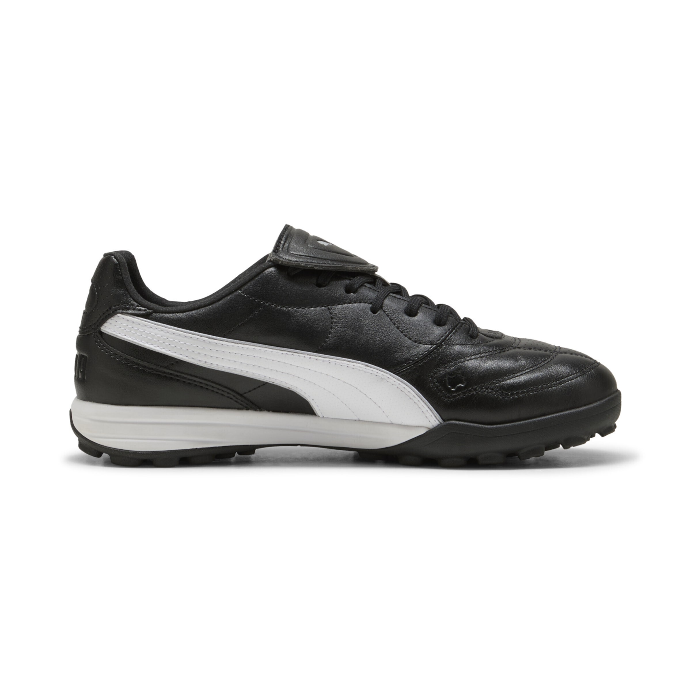PUMA Soccer shoe 'King Liga TT' in Black
