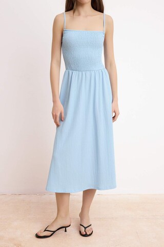 Robe d’été Trendyol en bleu
