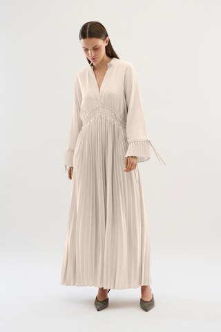 KAREN BY SIMONSEN Blousejurk 'Jacey' in Beige: voorkant