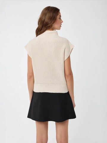 Hiccup Pullover in Beige