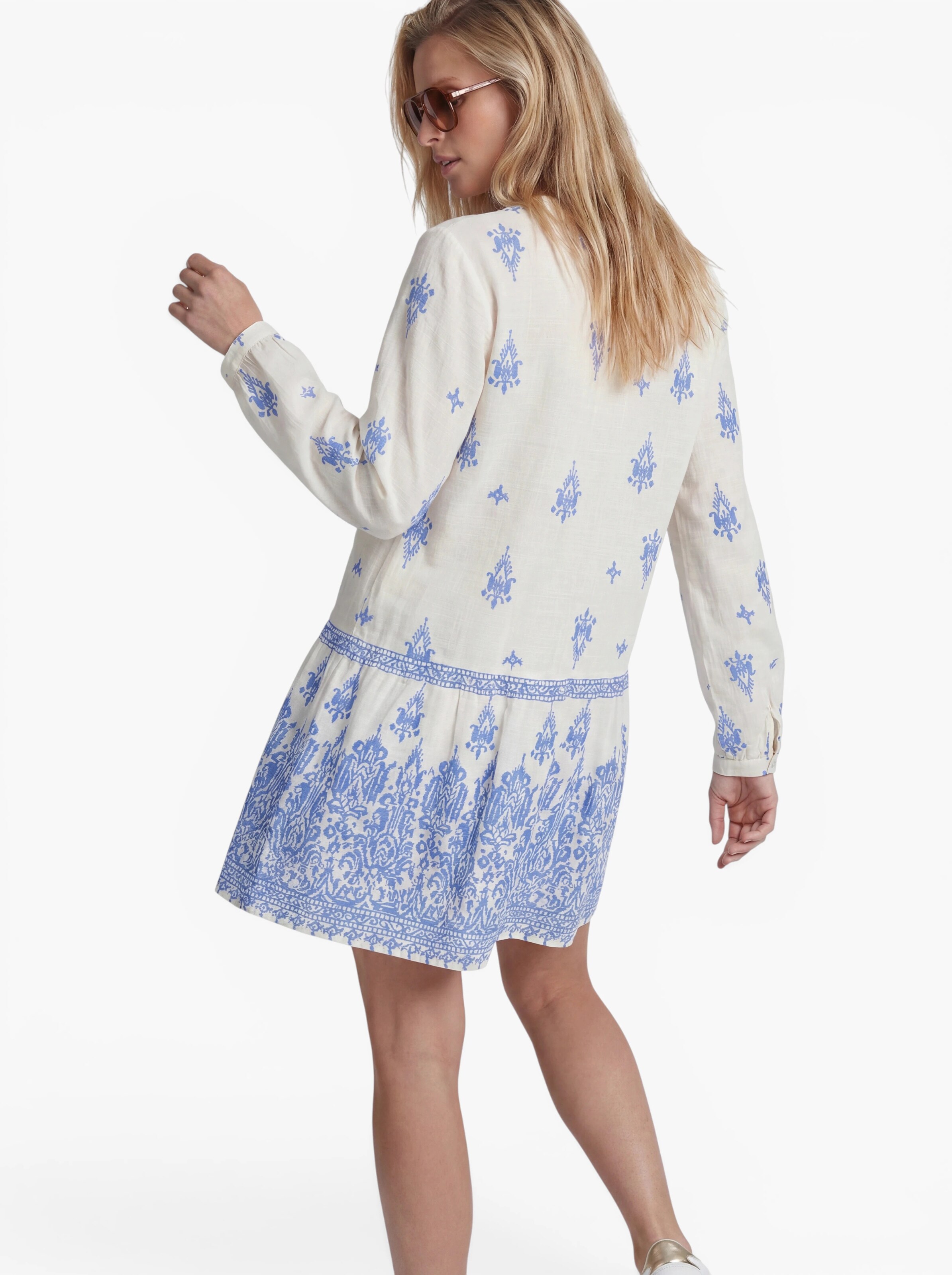 ONLY - Vestido 'ONLALMA L/S SHORT DRESS WVN NOO' em branco