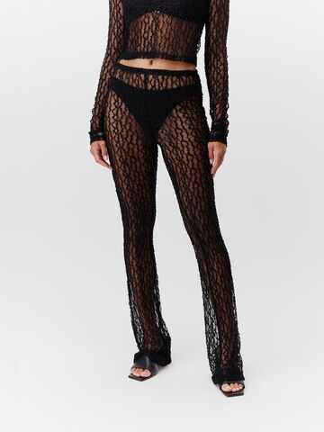 Bootcut Pantaloni 'Sigrid' di LeGer by Lena Gercke in nero: frontale
