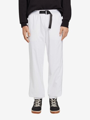 Effilé Pantalon ESPRIT en blanc