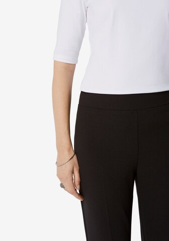 HERMANN LANGE Collection Regular Pleated Pants in Black