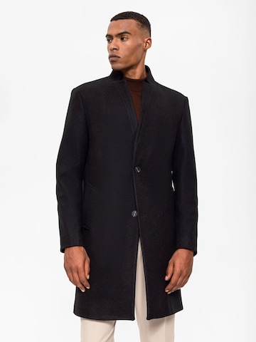 Manteau d’hiver Antioch en noir : devant